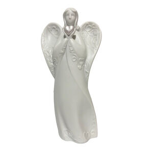 Appletree Design Fine Porcelain Angel Figurine With Heart White 9.5 Inches Tall
